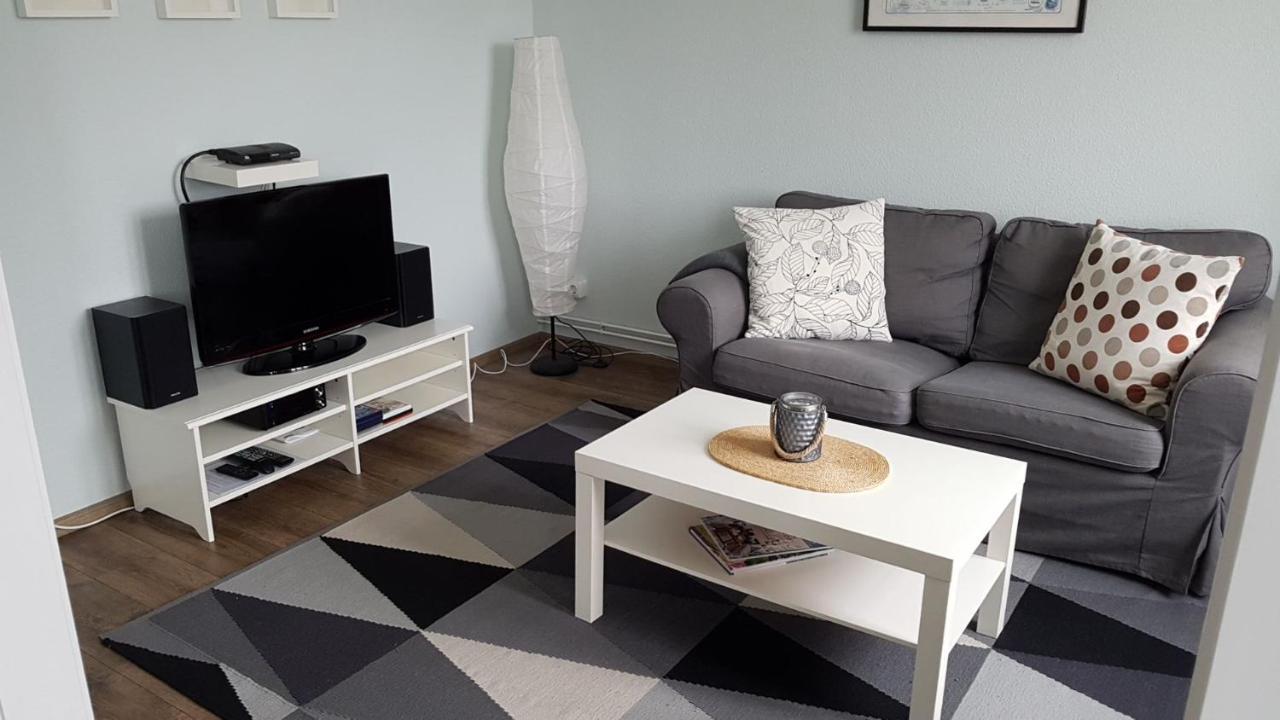 Pematra Ferienwohnung Faehrblick Lübeck Exterior foto