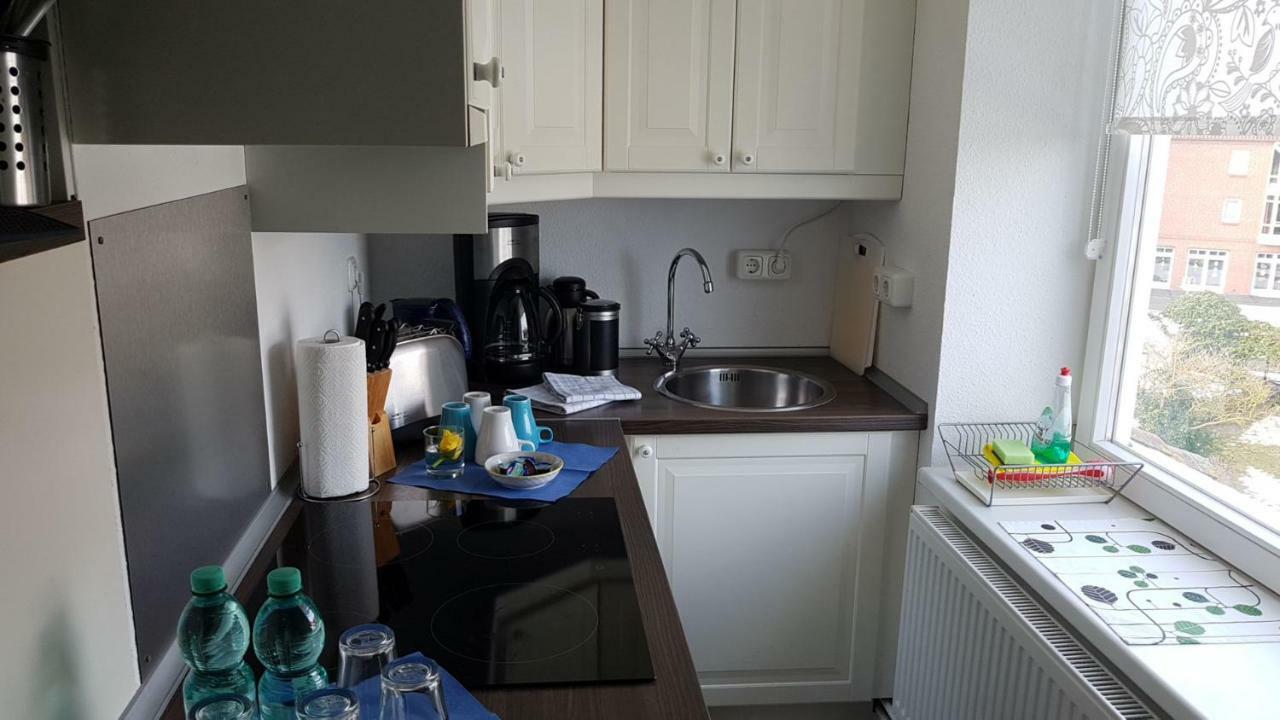 Pematra Ferienwohnung Faehrblick Lübeck Exterior foto