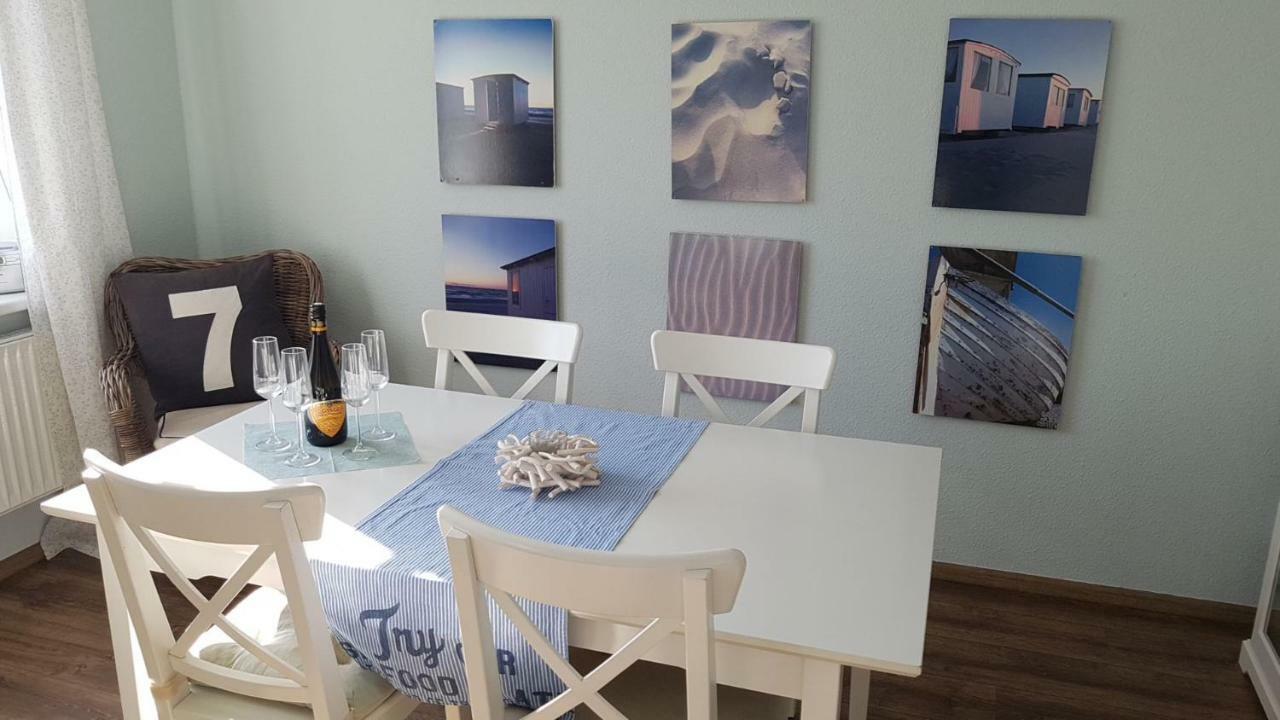 Pematra Ferienwohnung Faehrblick Lübeck Exterior foto
